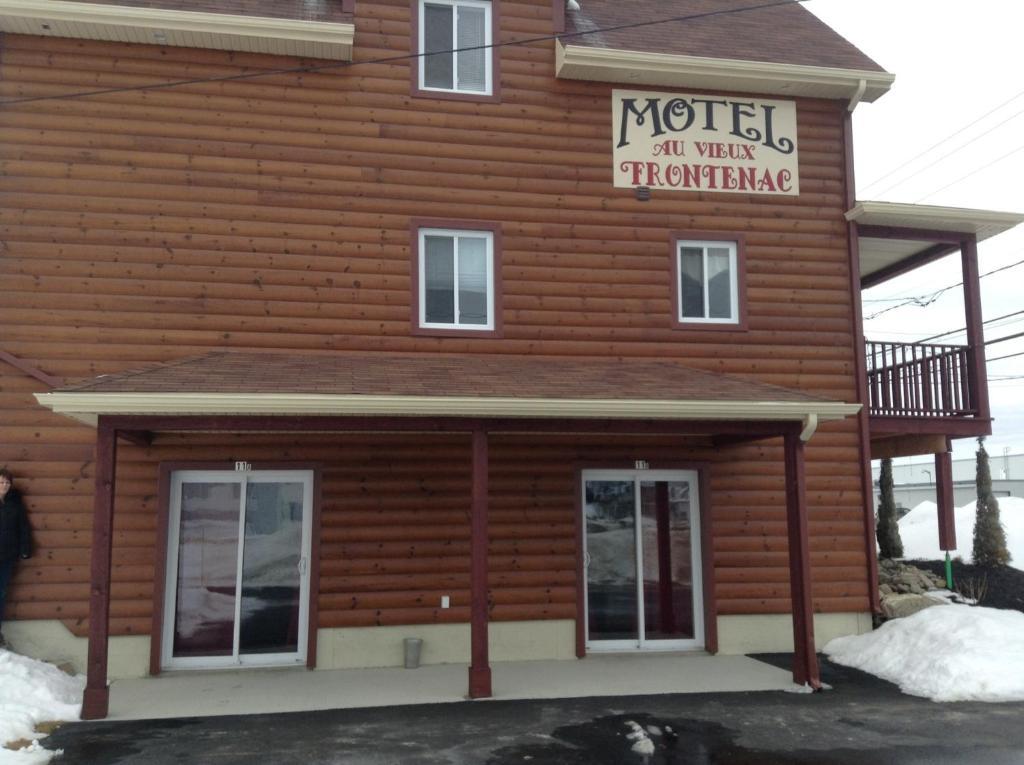 Motel Au Vieux Frontenac Thetford Mines Esterno foto